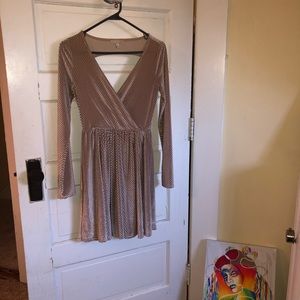 Dress. Unknown brand